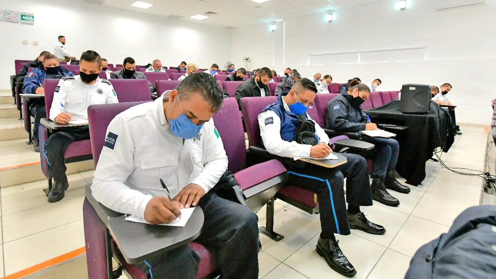 policias municipales en capacitacion